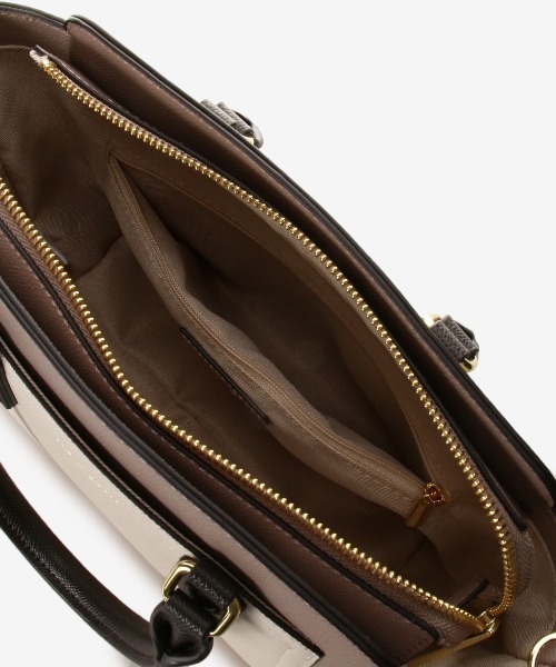 & chouette（アンドシュエット）の「フロントポケット パステルハンドバッグ（ショルダーバッグ・レディース・ピンク/イエロー/ミント/グレイッシュベージュ・FREE）」の6枚目の写真