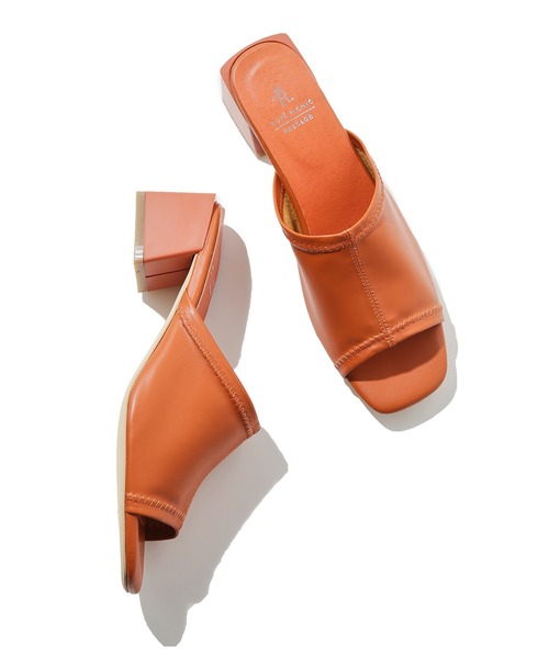 ROPE' PICNIC（ロペピクニック）の「【WEB限定カラー:グリーン】ストレッチアッパーフレアブロックヒールミュール（サンダル・レディース・ブラック/オレンジ/グリーン系その他/キナリ・23.5cm/24.5cm/23.0cm/24.0cm）」の19枚目の写真