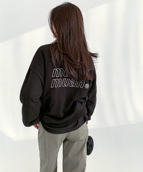 muahmuah(ムーアムーア)の「A'GEM/9 × .kom『muah muah/ムーアムーア』VIVID MUAH LOGO MTM/ヴィヴィットロゴ スウェットシャツ(スウェット・レディース・グレー/インディゴブルー/ブラック/アイボリー・FREE)」の8枚目の写真