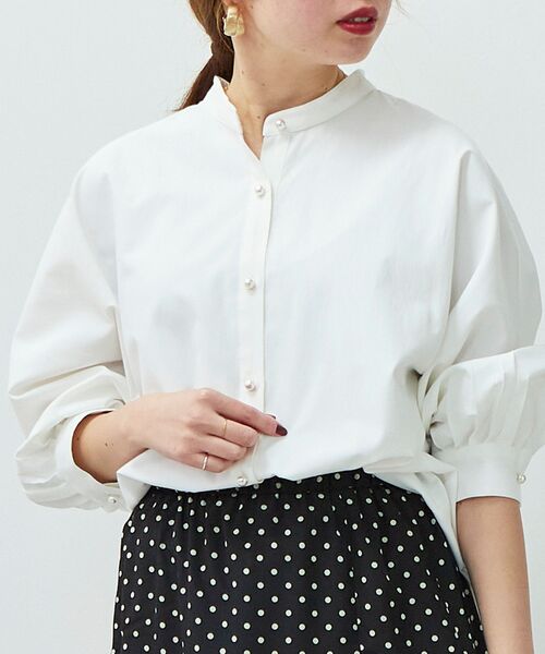 le.coeur blanc(ルクールブラン)の「パールボタンドルマンシャツ(シャツ/ブラウス・レディース・オフホワイト/ブルー系その他3/ブルー系その他4・38)」の2枚目の写真