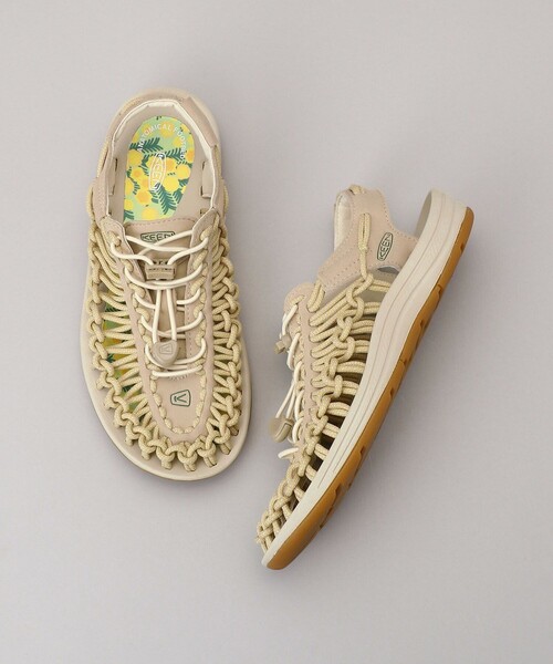 FREAK'S STORE（フリークスストア）の「【WEB限定】KEEN/キーン　UNEEK/ユニーク（サンダル・レディース・ホワイト/ブラック/ベージュ/シルバー/レモンイエロー・23.5cm/24.5cm/23.0cm/24.0cm）」の5枚目の写真