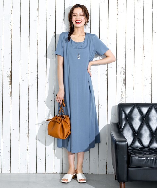 セール 大きいサイズ Antia リラックス ストレスフリーで着用できるカットソータックワンピース ワンピース Tiaclasse ティアクラッセ のファッション通販 Zozotown
