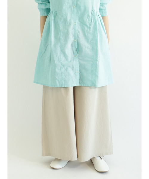 Samansa Mos2（サマンサ モスモス）の「フロントボタンワイドパンツ（その他パンツ・レディース・ベージュ/カーキ/チャコール/キナリ・ﾌﾘ-）」の2枚目の写真