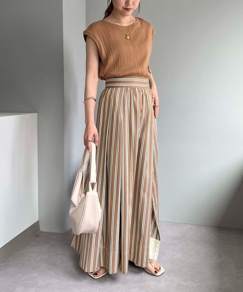 CAPRICIEUX LE'MAGE（カプリシューレマージュ）の「ランダムリブフレンチTシャツ（Tシャツ/カットソー・レディース・キャメル/チャコールグレー/ホワイト・FREE）」の4枚目の写真