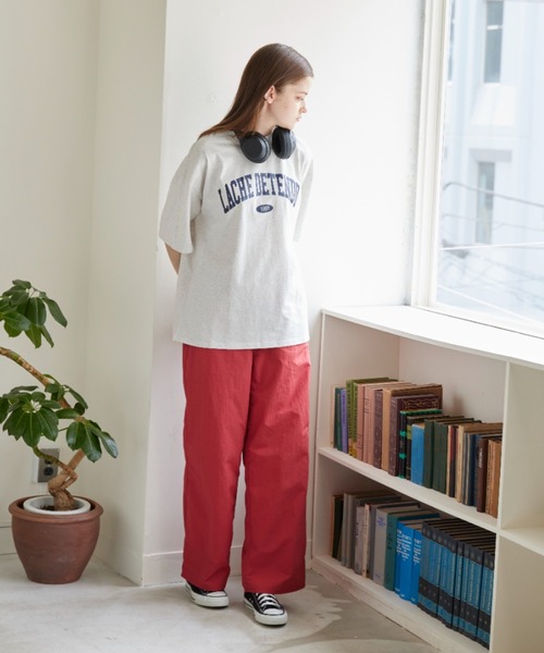 flaner（フラネ）の「Loose college logo tee/ルーズカレッジロゴTee（Tシャツ/カットソー・レディース・ネイビー/グレー/イエロー・MEDIUM/LARGE）」の11枚目の写真