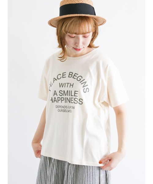 Samansa Mos2（サマンサ モスモス）の「後ろ編み上げロゴプリントTシャツ（Tシャツ/カットソー・レディース・グリーン/キャメル/チャコール/キナリ・ﾌﾘ-）」の2枚目の写真