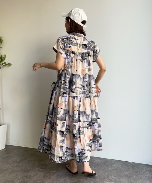 DouDou(ドゥドゥ)の「【一部WEB限定】フレンチスリーブプリントワンピース(ワンピース・レディース・レッド/ベージュ/グリーン/ブラック/ブラック系その他/ホワイト系その他/ホワイト・FREE)」の18枚目の写真