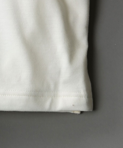 SITRY（シトリー）の「Big silhouette rose stitch half zip T shirt / ビッグシルエット バラ刺繍 ハーフジップ ワンポイント刺繍 半袖 Tシャツ（Tシャツ/カットソー・メンズ・ホワイト/チャコールグレー/ブラック/グリーン・M/L）」の7枚目の写真