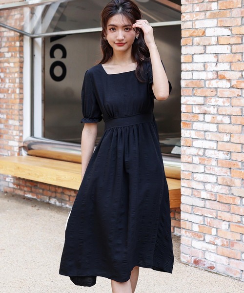 Amulet(アミュレット)の「パフスリーブワンピース(ワンピース・レディース・ブラック/イエロー・M/L/XL)」の16枚目の写真