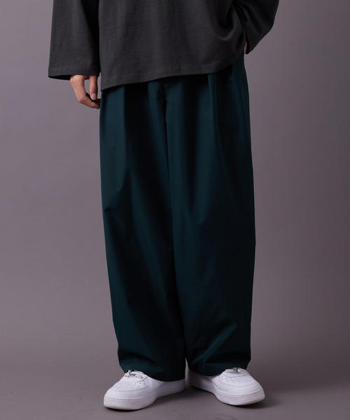 re_k by JUNRED（レクバイジュンレッド）の「re_k by JUNRED / ツータックモンスターワイドライトパンツ（その他パンツ・メンズ・ブラック/キナリ/グリーン・S/L/M）」の6枚目の写真