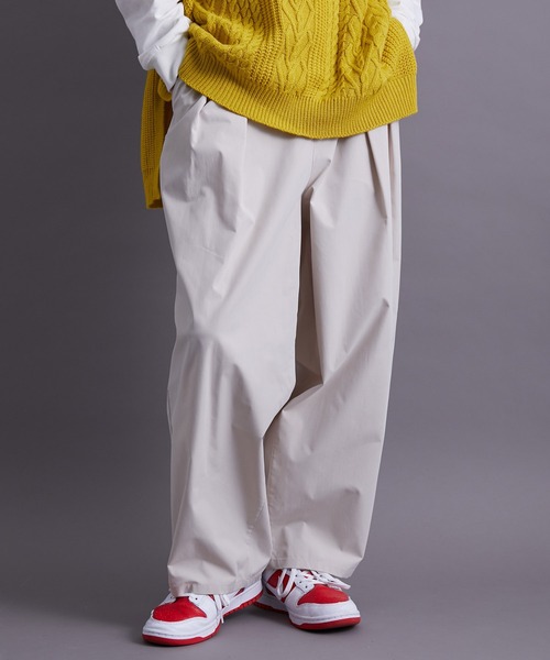 re_k by JUNRED（レクバイジュンレッド）の「re_k by JUNRED / ツータックモンスターワイドライトパンツ（その他パンツ・メンズ・ブラック/キナリ/グリーン・S/L/M）」の19枚目の写真