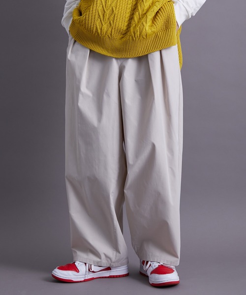 re_k by JUNRED（レクバイジュンレッド）の「re_k by JUNRED / ツータックモンスターワイドライトパンツ（その他パンツ・メンズ・ブラック/キナリ/グリーン・S/L/M）」の20枚目の写真