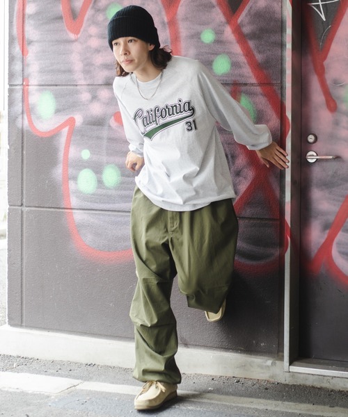 WEGO（ウィゴー）の「WEGO/ヘビーウエイト スタジアムロゴロンT（Tシャツ/カットソー・メンズ・ダークグリーン/サックスブルー/オレンジ/グレー系その他・MEDIUM/LARGE）」の17枚目の写真