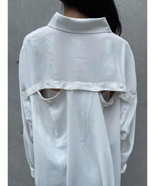 ENVYM(アンビー)の「バックオープンSH(シャツ/ブラウス・レディース・ホワイト/ブラック/ブルー・FREE)」の19枚目の写真