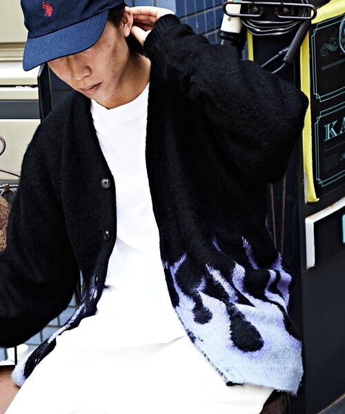 FREAK'S STORE（フリークスストア）の「WEB限定 別注 ビッグシルエット モヘヤタッチ 総柄 ルーズカーディガン（カーディガン/ボレロ・メンズ・ブラック×レッド/ブラック×ブルー/グレー系その他/レオパード/チェック・SMALL/MEDIUM/LARGE）」の9枚目の写真