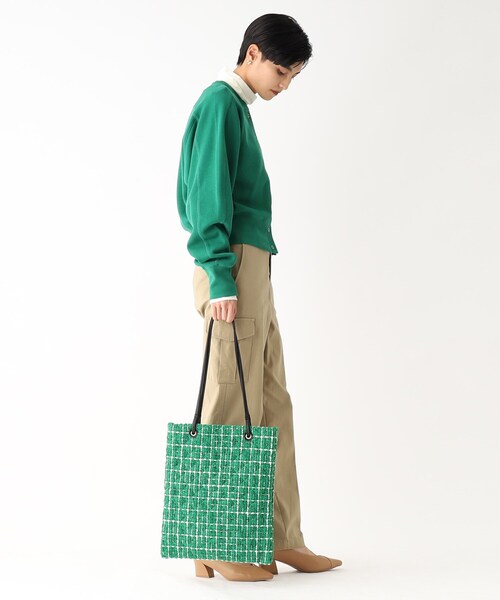 OPAQUE.CLIP（オペークドットクリップ）の「◆キルティングトートバッグ【A4サイズ収納可能】（トートバッグ・レディース・ブラック/ブラック系/ダークグリーン系・00）」の5枚目の写真