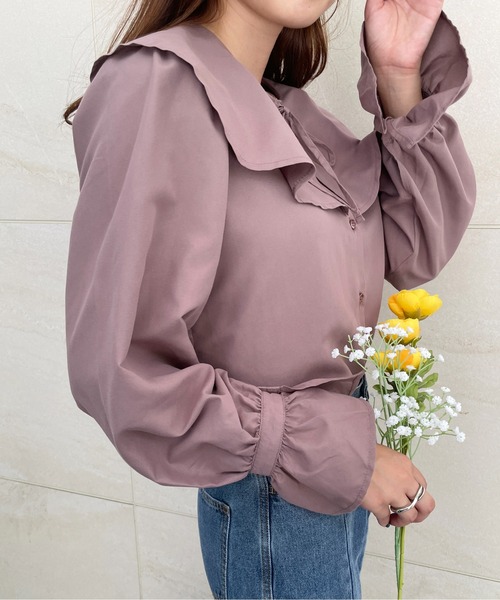 Meli rich(メリーリッチ)の「ベルスリーブフリルカラーブラウス(シャツ/ブラウス・レディース・オフホワイト/スモークピンク/グレイッシュブルー/ブラック・MEDIUM)」の19枚目の写真