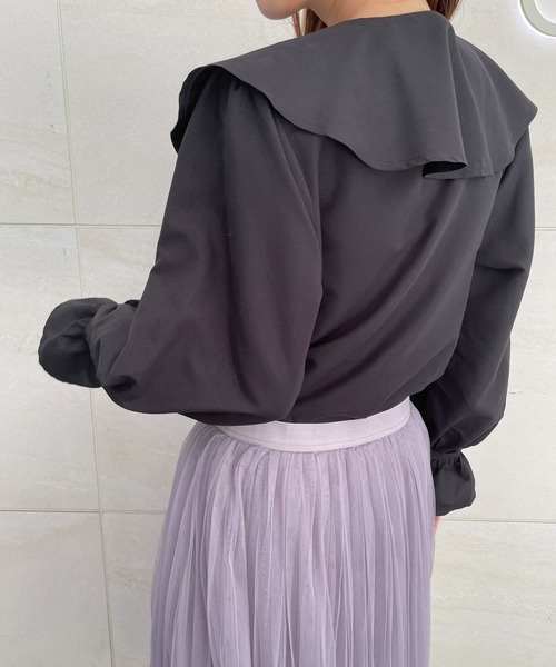 Meli rich(メリーリッチ)の「ベルスリーブフリルカラーブラウス(シャツ/ブラウス・レディース・オフホワイト/スモークピンク/グレイッシュブルー/ブラック・MEDIUM)」の17枚目の写真