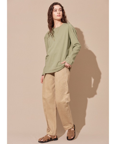 ALEXIA STAM（アリシアスタン）の「Tuck Sleeve Tee / タックスリーブT（Tシャツ/カットソー・レディース・カーキ/チャコールグレー/オフホワイト/パープル・FREE）」の13枚目の写真