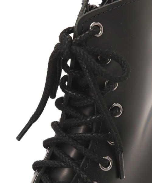 Dr. Martens（ドクターマーチン）の「(DR.MARTENS)JADON 8ホールブーツ（ブーツ・レディース・ブラック・6/4/5）」の5枚目の写真