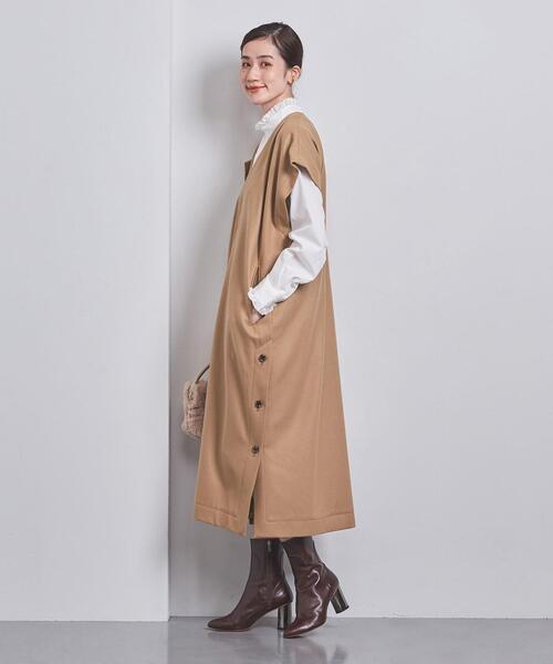 SACRA(サクラ)の「<SACRA>MLT Vネック ワンピース(ワンピース・レディース・ブラック/ベージュ・38)」の5枚目の写真