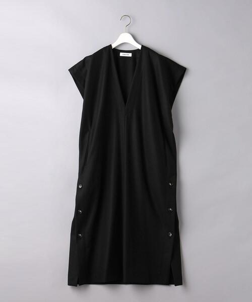 SACRA(サクラ)の「<SACRA>MLT Vネック ワンピース(ワンピース・レディース・ブラック/ベージュ・38)」の14枚目の写真