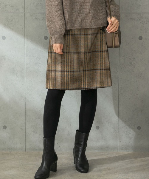 URBAN RESEARCH ROSSO（アーバンリサーチロッソ）の「リバーチェックスカート（スカート・レディース・ブラウン系その他/ベージュ系その他/ブルー系その他・36/38）」の14枚目の写真
