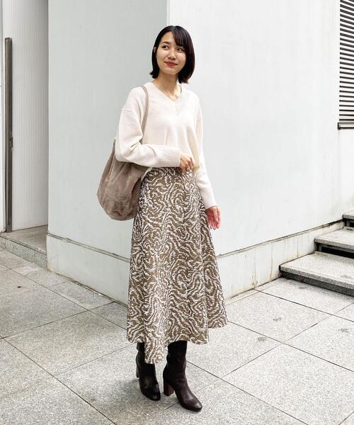 OPAQUE.CLIP(オペークドットクリップ)の「◆ジャカードフレアスカート(スカート・レディース・ブラック系/ベージュ系・38/40)」の8枚目の写真