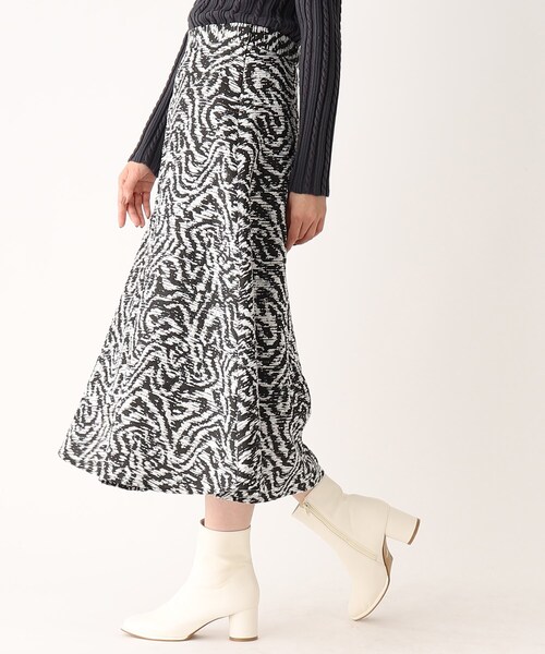 OPAQUE.CLIP(オペークドットクリップ)の「◆ジャカードフレアスカート(スカート・レディース・ブラック系/ベージュ系・38/40)」の12枚目の写真