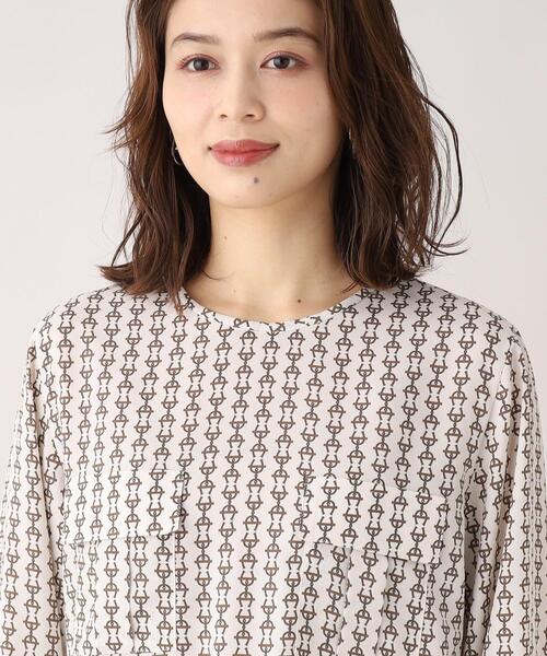 アンタイトル【きれいめにもカジュアルにも】UTチェーンプリント ブラウス UNTITLED（アンタイトル）の「◇【きれいめにもカジュアルにも
