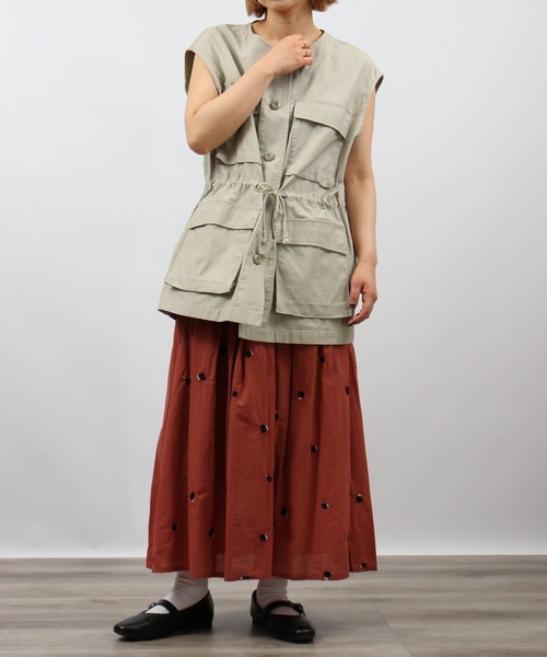Emago(イマゴ)の「EMAGO 総柄刺繍スカート(スカート・レディース・レッド/アイボリー/ブラック・FREE)」の16枚目の写真