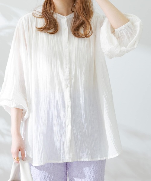 URBAN RESEARCH Sonny Label(アーバンリサーチサニーレーベル)の「コットンガーゼギャザーシャツブラウス(シャツ/ブラウス・レディース・ブルー系その他/オフホワイト/ベージュ/チャコールグレー・FREE)」の5枚目の写真