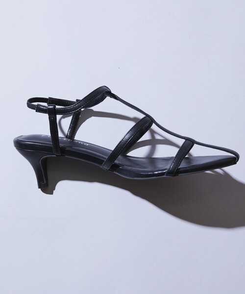 Firsthand（ファーストハンド）の「Firsthand/ファーストハンド ポインテッドトゥストラップミュール/ポインテッドトゥストラップミュール（サンダル・レディース・ブラック/シルバー・S/M/L）」の9枚目の写真