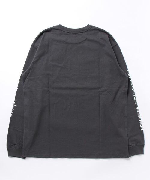 Manhattan Portage（マンハッタンポーテージ）の「Long Sleeve Print T-Shirt（Tシャツ/カットソー・メンズ・ホワイト/ラベンダー/チャコールグレー/ブルー・LARGE/MEDIUM）」の16枚目の写真