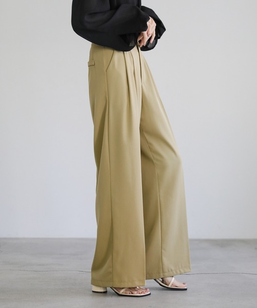select MOCA(セレクトモカ)の「タックストレートパンツ(スラックス・レディース・ベージュ/アイボリー/グレイッシュブルー・SMALL/MEDIUM)」の21枚目の写真
