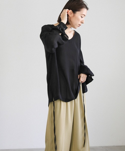 select MOCA(セレクトモカ)の「タックストレートパンツ(スラックス・レディース・ベージュ/アイボリー/グレイッシュブルー・SMALL/MEDIUM)」の18枚目の写真