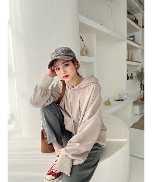 jumelle（ジュメロ）の「オーバーBIGフーディー（パーカー・レディース・ベージュ/グレー・FREE）」の6枚目の写真