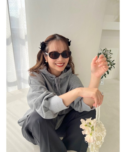 jumelle（ジュメロ）の「オーバーBIGフーディー（パーカー・レディース・ベージュ/グレー・FREE）」の18枚目の写真