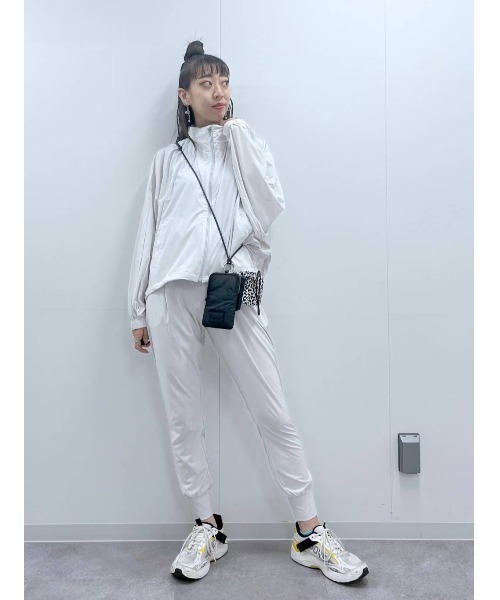 HEREIAM（ヘレイアム）の「【HEREIAM】撥水／Comfyブルゾン（ブルゾン・レディース・ブラック/ライトグレー・FREE）」の22枚目の写真