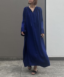 audrey and john wad | ギャザーサテンロングワンピース -洗濯機洗い可-(ワンピース)