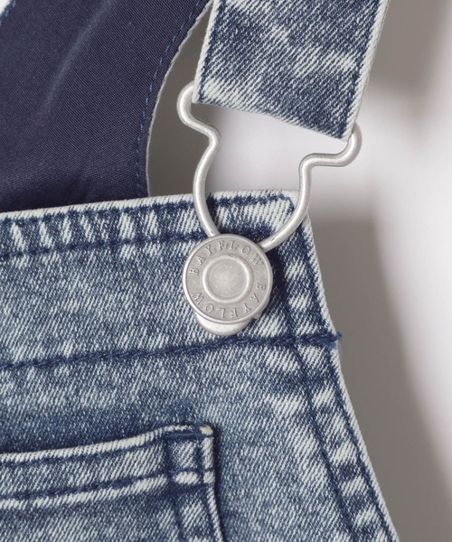 BAYFLOW（ベイフロー）の「[ストレッチ入りの軽量デニム]デニムサロペット（KIDS）（サロペット/オーバーオール・キッズ・スカイブルー・130cm/110cm/140cm/120cm）」の9枚目の写真