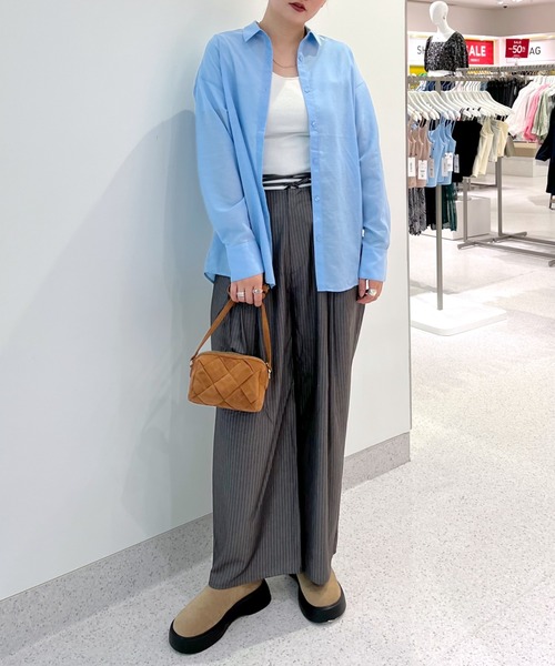 FOREVER 21（フォーエバー トゥエンティーワン）の「ローライズワイドスラックスパンツ（スラックス・レディース・グレー/ブラック・SMALL/MEDIUM）」の7枚目の写真