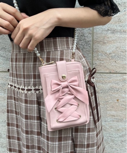 axes femme POETIQUE(アクシーズファムポエティック)の「スマホショルダーポシェット(スマホグッズ・レディース・キナリ/ピンク/ブラック・FREE)」の3枚目の写真