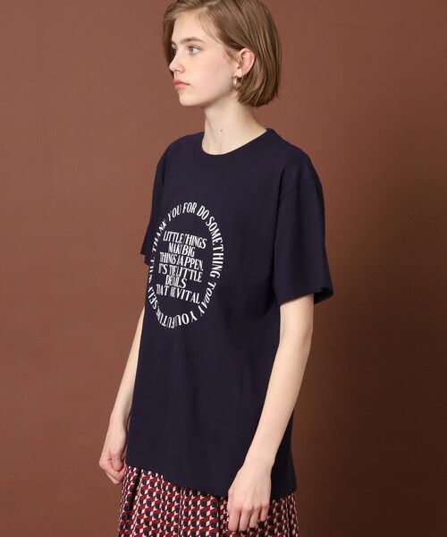 DRESSTERIOR（ドレステリア）の「◆サークルロゴプリントTシャツ（Tシャツ/カットソー・レディース・グレー/オフホワイト/ネイビー・36/38）」の8枚目の写真