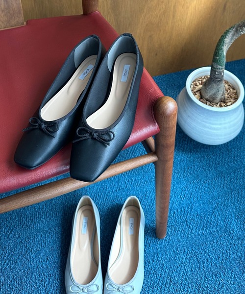 Doux archives（ドゥアルシーヴ）の「スクエアトゥバレエシューズ（バレエシューズ・レディース・グレー/ブラック・LARGE/MEDIUM）」の7枚目の写真