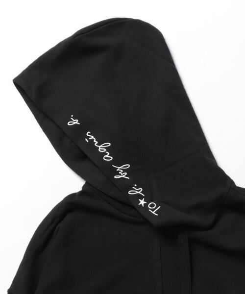 To b. by agnes b.（トゥービーバイアニエスベー）の「WU88 HOODIE ロゴボーイズフーディー（パーカー・レディース・ブラック・38/40）」の9枚目の写真