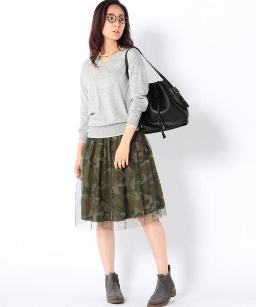 coen（コーエン）の「コットンカシミヤＶネックニットプルオーバー（ニット/セーター・レディース・ライトグレー/ネイビー・LARGE/MEDIUM）」の5枚目の写真