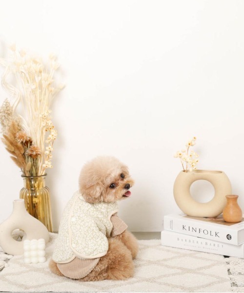 moncheri（モンシェリ）の「リバーシブル小花柄キルティングベスト / 犬服 / ドッグウェア（ペットウェア・レディース・ブルー/グリーン・L/S/M/XL）」の10枚目の写真