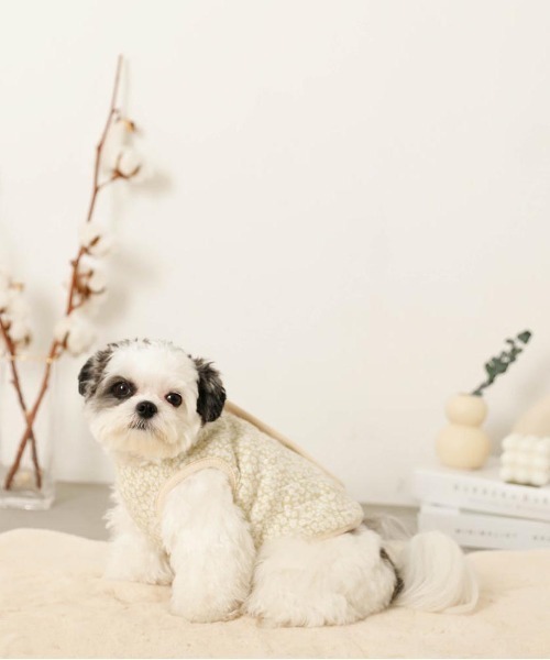 moncheri（モンシェリ）の「リバーシブル小花柄キルティングベスト / 犬服 / ドッグウェア（ペットウェア・レディース・ブルー/グリーン・L/S/M/XL）」の16枚目の写真