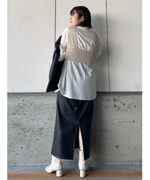 Right-on（ライトオン）の「【HONEYSUCKLE ROSE】無地ニットビスチェセット（アンサンブル・レディース・ベージュ/ブラック・M-L）」の17枚目の写真